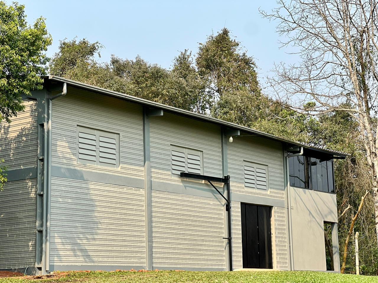 Fábrica e Escritório da ENGIPRO Elevadores em Estrela RS